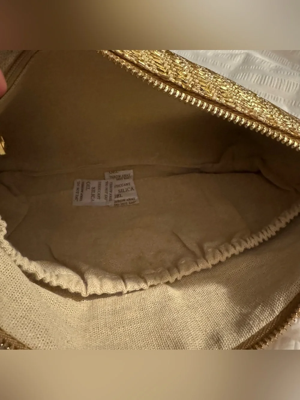 Vince Camuto Gold Metallic Makeup Pouch Clutch Bag NWT Starfish Tassel
